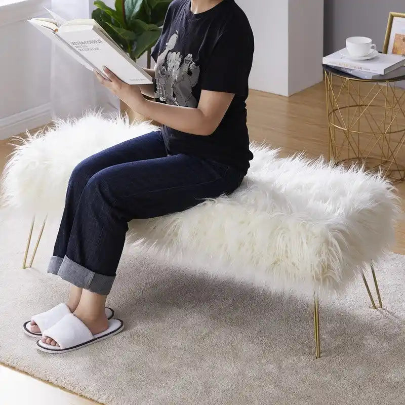 Banc long ottoman contemporain moderne en fausse fourrure