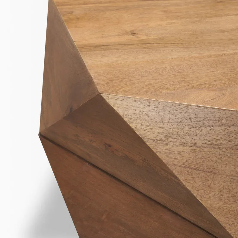 Table basse hexagonale noire en bois massif avec rangement